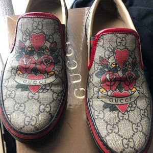 Women's Gucci Classic Slip-ons - Size 8 (38)